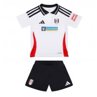 Camiseta Fulham Primera Equipación Replica 2024-25 para niños mangas cortas (+ Pantalones cortos)